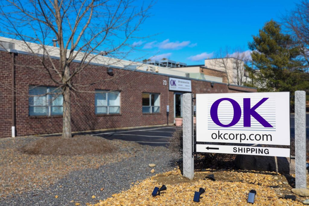 OKI-signBlur OKI Sign